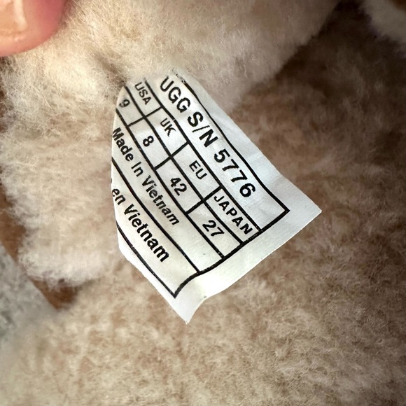 UGG men’s Scuff Slippers in Chestnut Suede size 9 - Picture 7 of 7